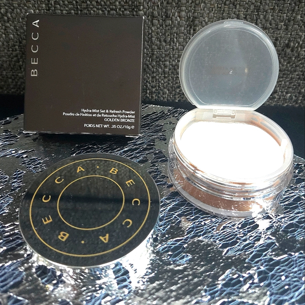 🆕 Becca Cosmetics Soft Light Blurring Powder